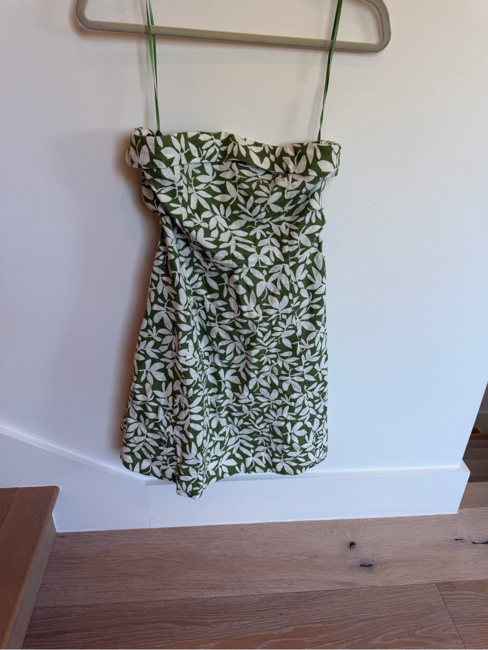 Abercrombie & Fitch Green Leaf Print Strapless Dress Small